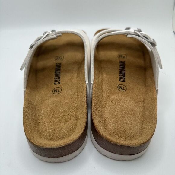 CUSHIONAIRE Women's Cork Footbed Sandal With +Comfort 7 WHITE - Picture 4 of 7